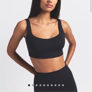 NIKE SKIMS Black Scoop Wireless Bralette